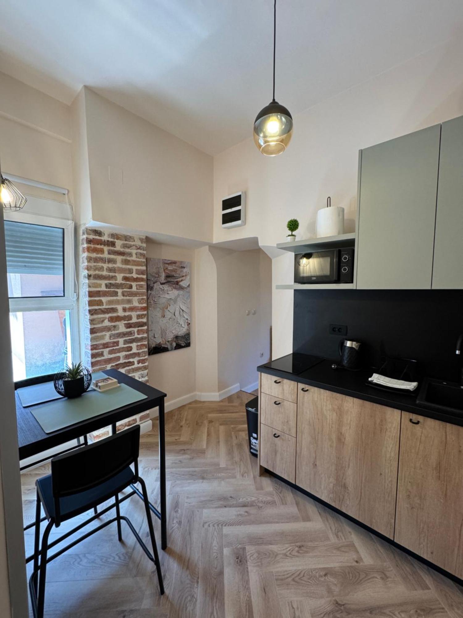 Apartments Marilu Котор Екстериор снимка